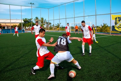 كونغفوشاولينوكرةالقدمفنونالقتالتلهممهاراتالملعب