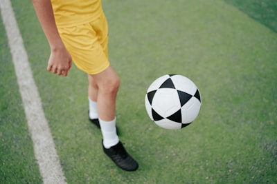 ميعاد ماتش الدوري الانجليزي اليوممواعيد أهم المباريات والمواجهات